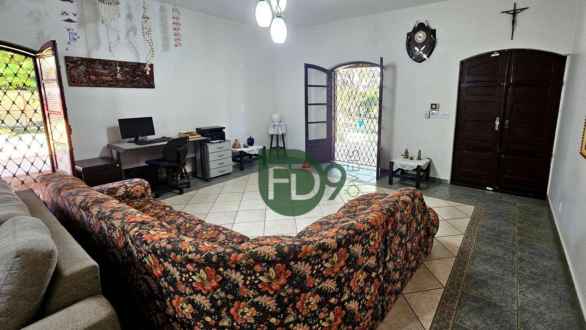 Chácara à venda com 6 quartos, 650M2 - Foto 27