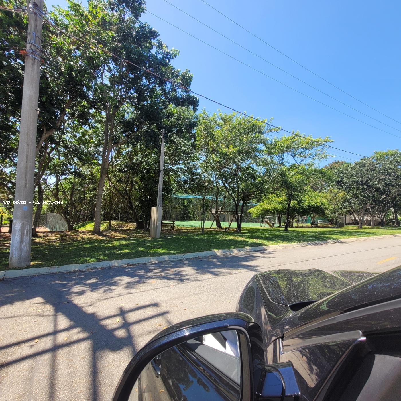 Casa de Condomínio para alugar com 3 quartos, 350m² - Foto 34