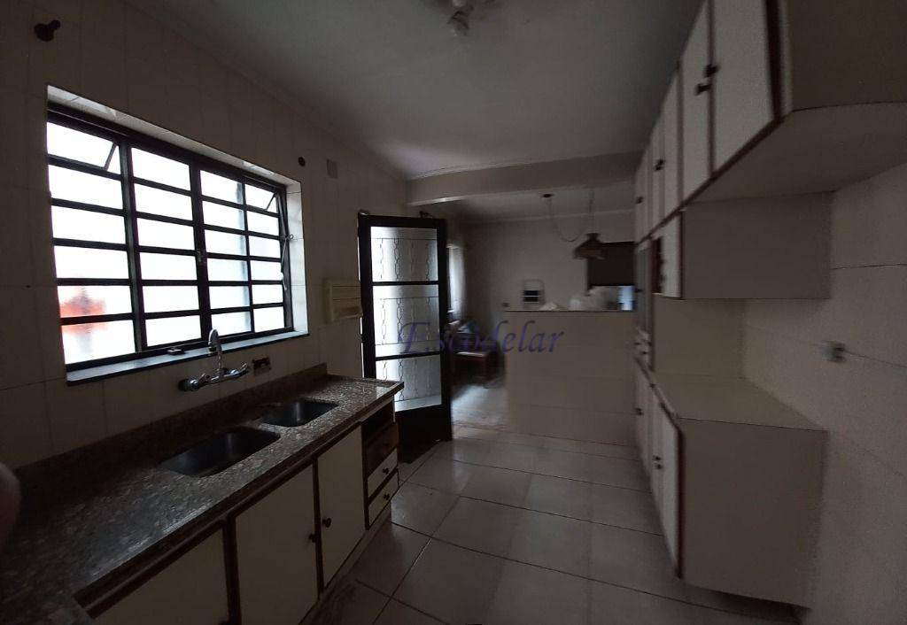 Sobrado à venda com 4 quartos, 250m² - Foto 9