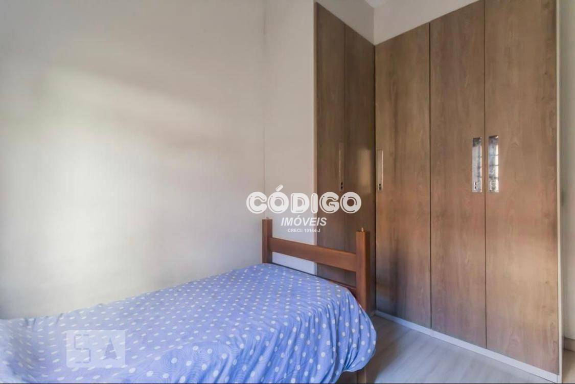 Sobrado à venda com 2 quartos, 218m² - Foto 5