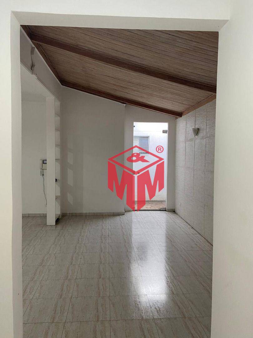 Casa à venda com 3 quartos, 256m² - Foto 20