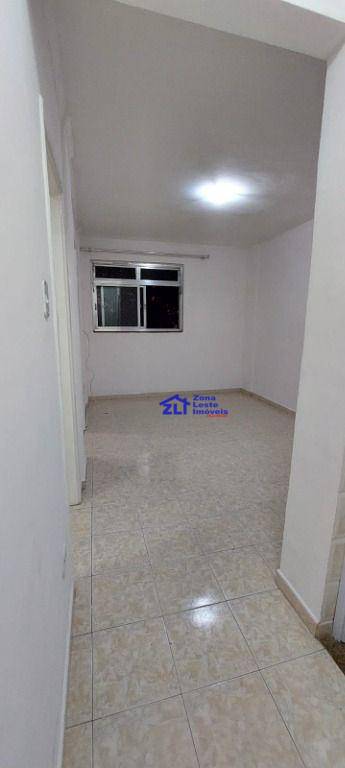 Apartamento para alugar com 2 quartos, 50m² - Foto 11