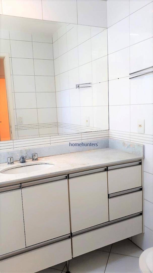 Apartamento para alugar com 3 quartos, 116m² - Foto 28