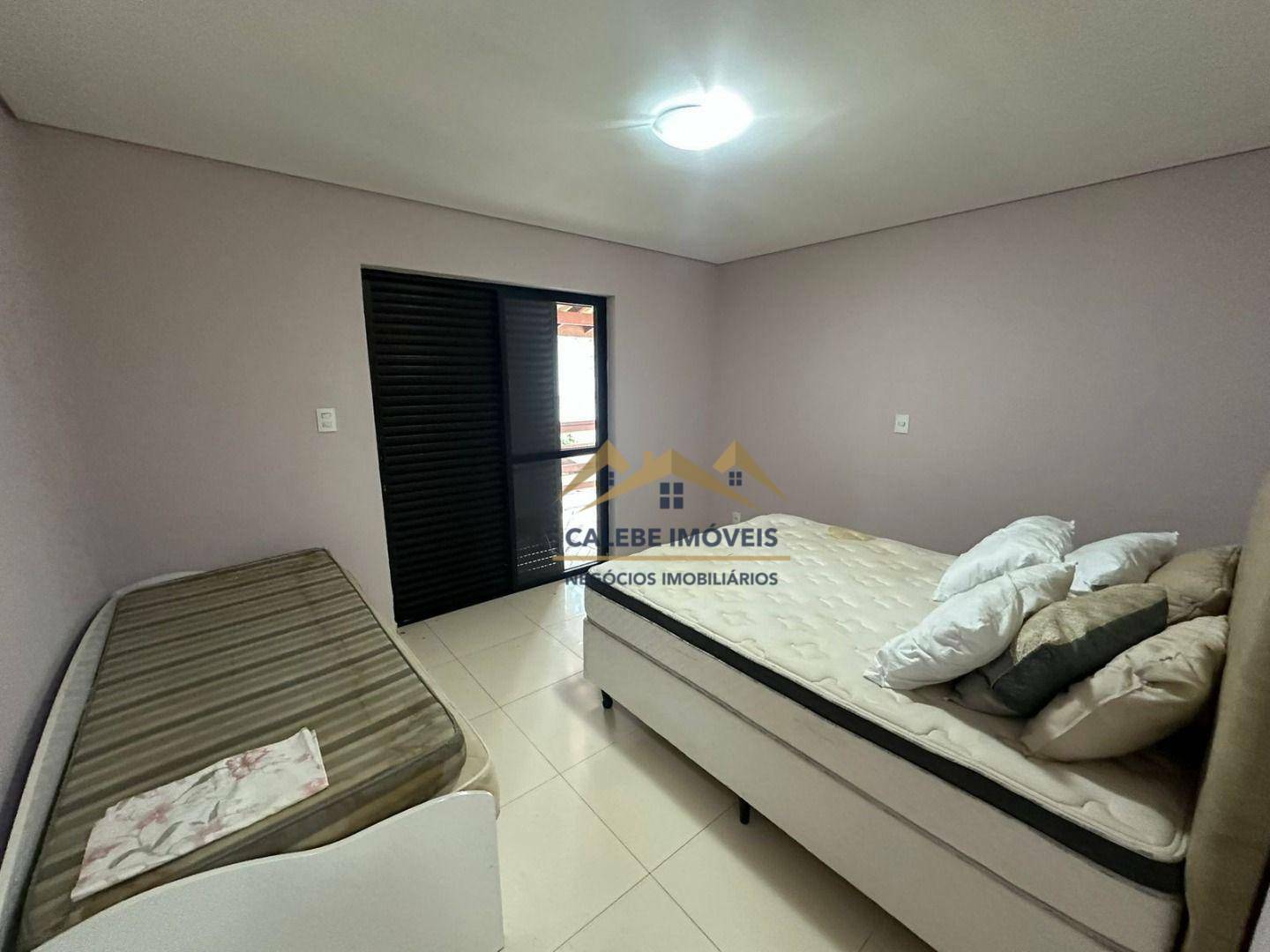 Chácara à venda com 6 quartos, 860m² - Foto 20