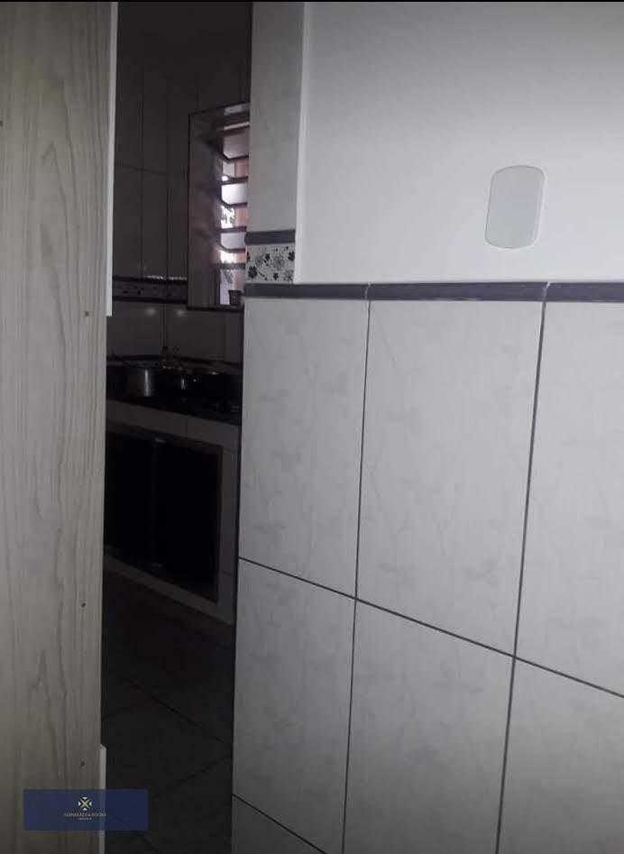 Apartamento à venda com 2 quartos, 60m² - Foto 18