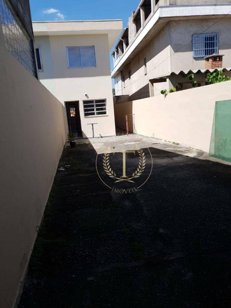 Casa à venda e aluguel com 3 quartos, 154m² - Foto 14