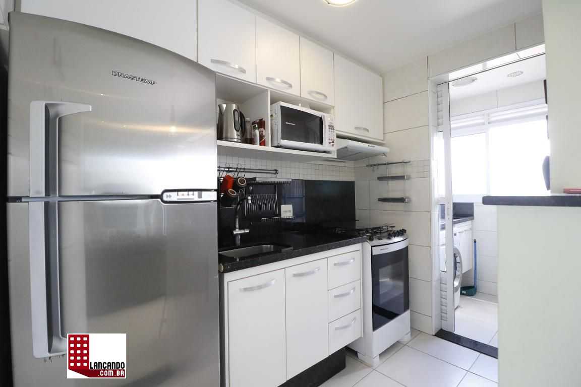 Apartamento à venda com 2 quartos, 65m² - Foto 10