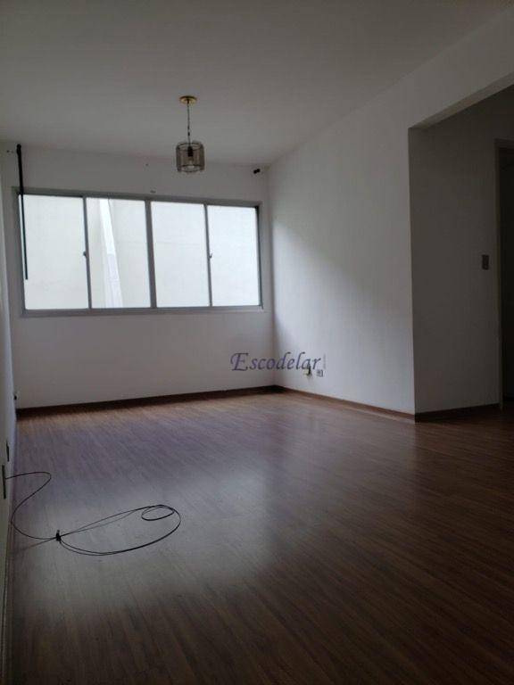 Apartamento à venda com 2 quartos, 67m² - Foto 1