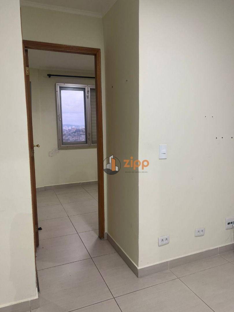 Apartamento à venda com 1 quarto, 33m² - Foto 18