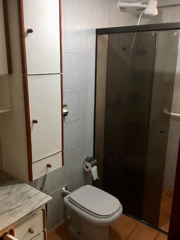 Apartamento à venda com 3 quartos, 137m² - Foto 6