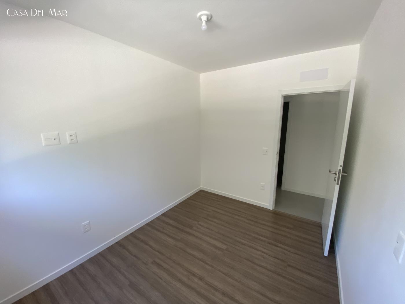 Apartamento à venda com 2 quartos, 70m² - Foto 21