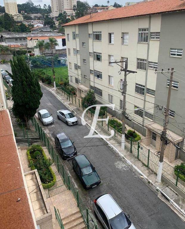 Apartamento à venda com 3 quartos, 80m² - Foto 1