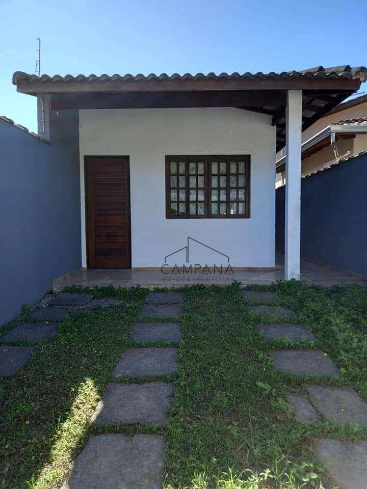 Casa à venda com 2 quartos, 65m² - Foto 1