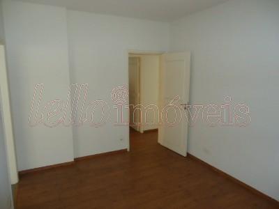 Apartamento para alugar com 4 quartos, 130m² - Foto 11