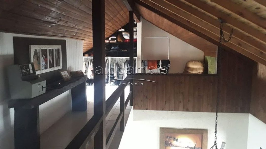 Casa à venda com 3 quartos, 160m² - Foto 6