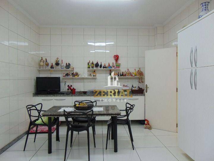 Sobrado à venda com 3 quartos, 343m² - Foto 11