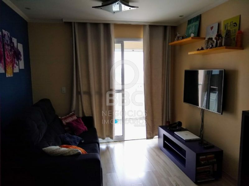 Apartamento à venda com 2 quartos, 82m² - Foto 3