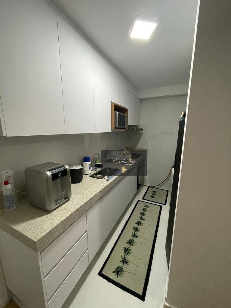 Apartamento à venda com 2 quartos, 62m² - Foto 13