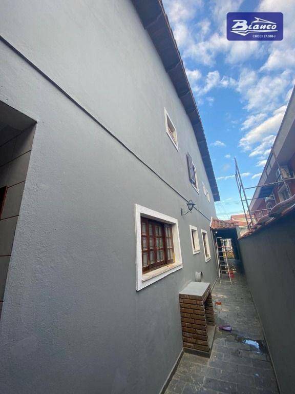 Sobrado à venda com 3 quartos, 180m² - Foto 31
