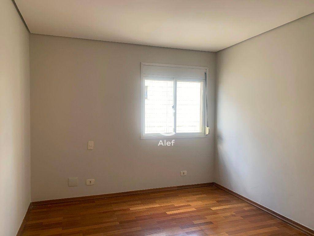 Apartamento à venda com 3 quartos, 98m² - Foto 19