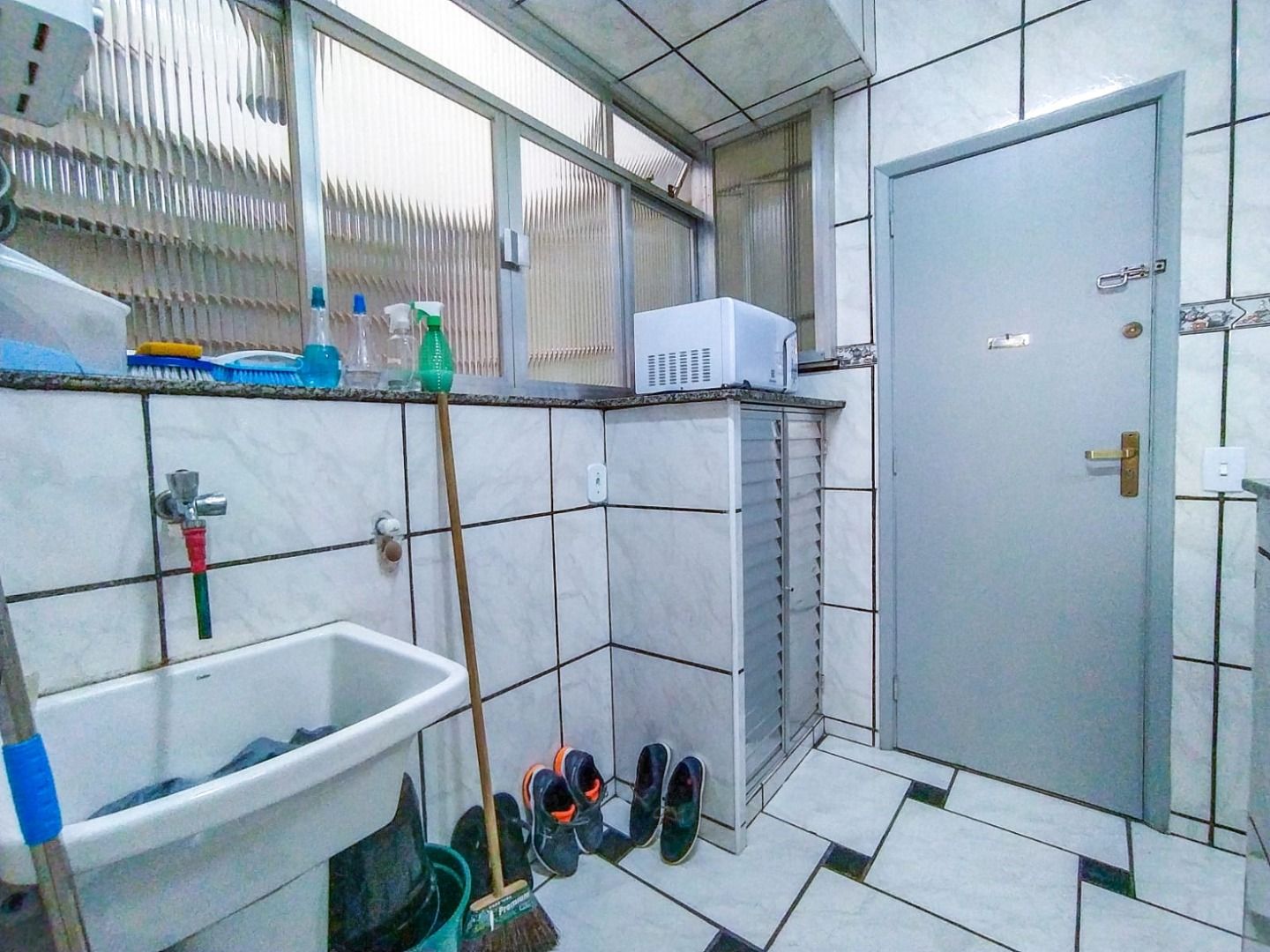 Apartamento à venda com 2 quartos, 60m² - Foto 7