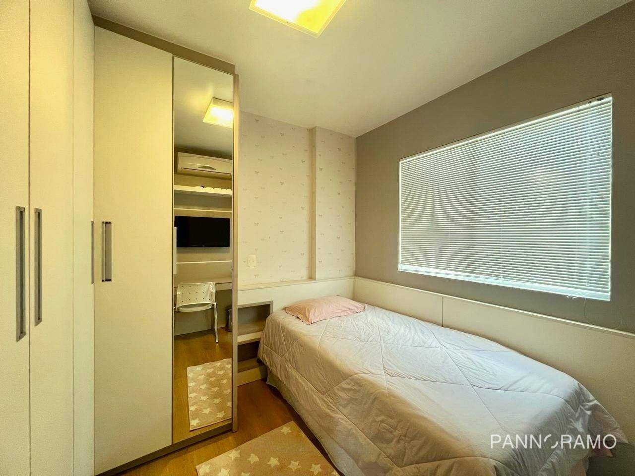 Apartamento à venda com 3 quartos, 97m² - Foto 8