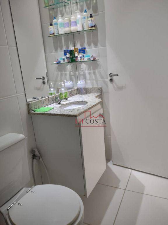 Apartamento à venda com 2 quartos, 65m² - Foto 14