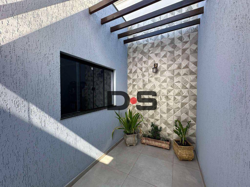 Casa de Condomínio à venda com 4 quartos, 200m² - Foto 17