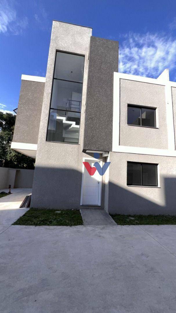 Sobrado à venda com 3 quartos, 169m² - Foto 1