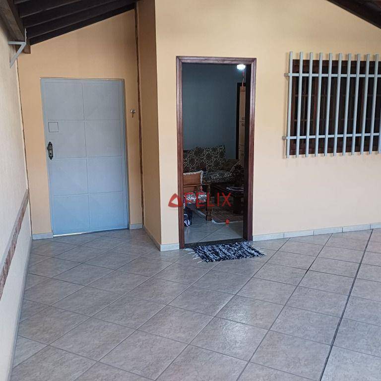 Casa, 3 quartos, 90 m² - Foto 1