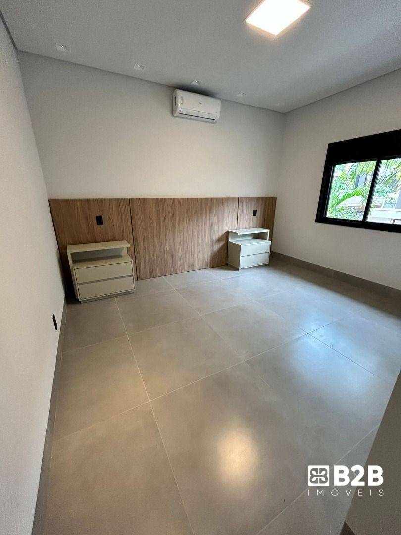 Casa de Condomínio à venda com 4 quartos, 231m² - Foto 11