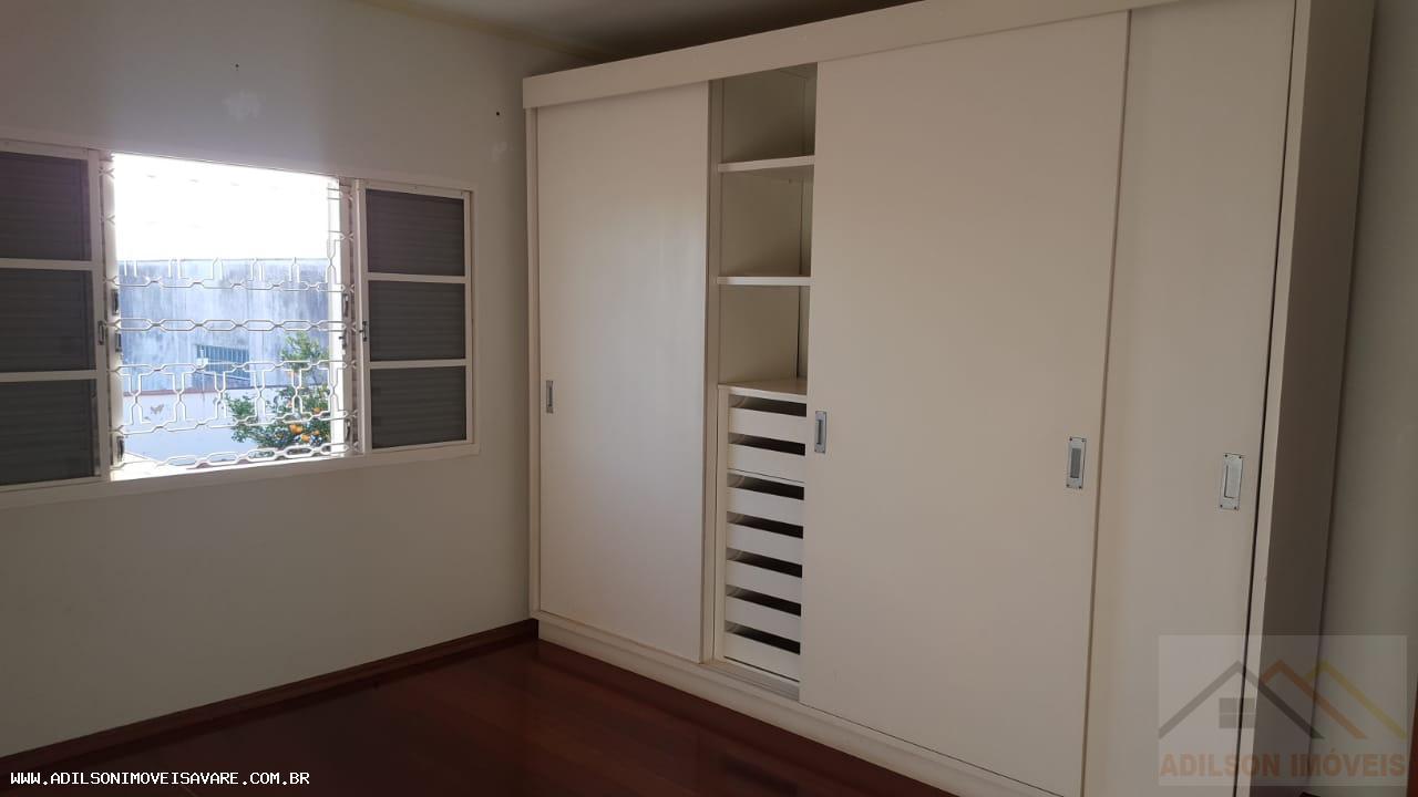 Casa à venda com 3 quartos, 382m² - Foto 19