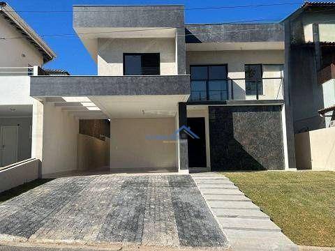 Casa de Condomínio à venda com 3 quartos, 250m² - Foto 1