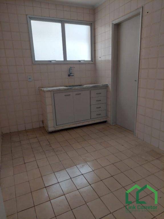 Apartamento para alugar com 2 quartos, 80m² - Foto 17