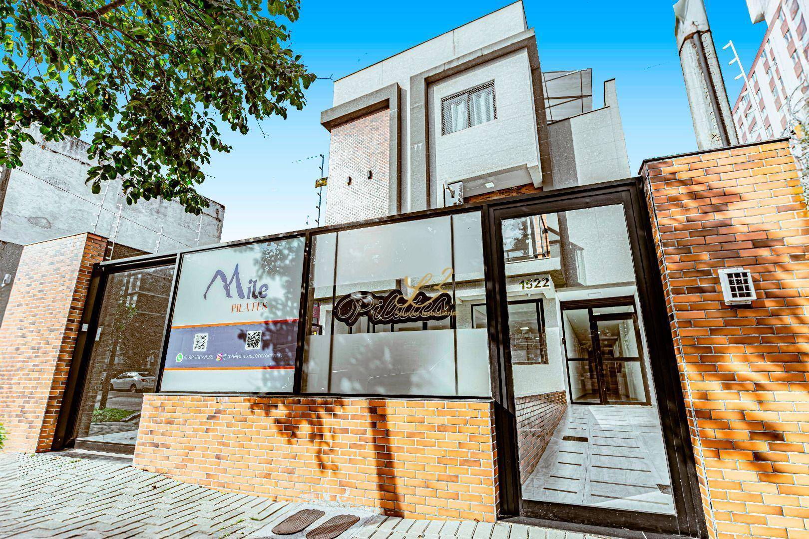 Apartamento para alugar com 2 quartos, 64m² - Foto 40