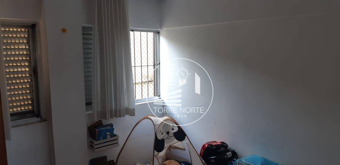 Apartamento à venda com 2 quartos, 70m² - Foto 21