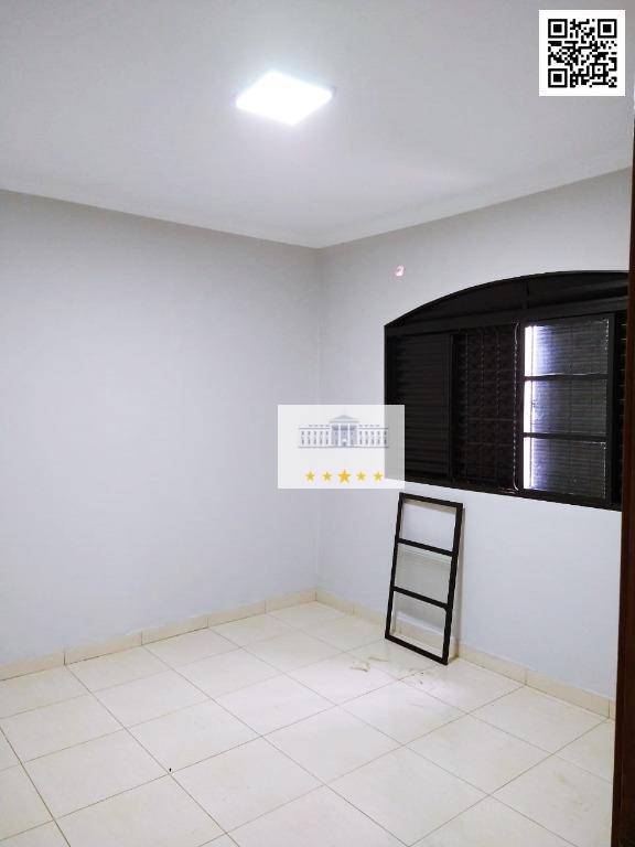 Casa à venda com 3 quartos, 166m² - Foto 9