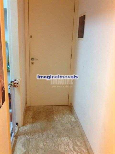 Apartamento à venda com 3 quartos, 80m² - Foto 26