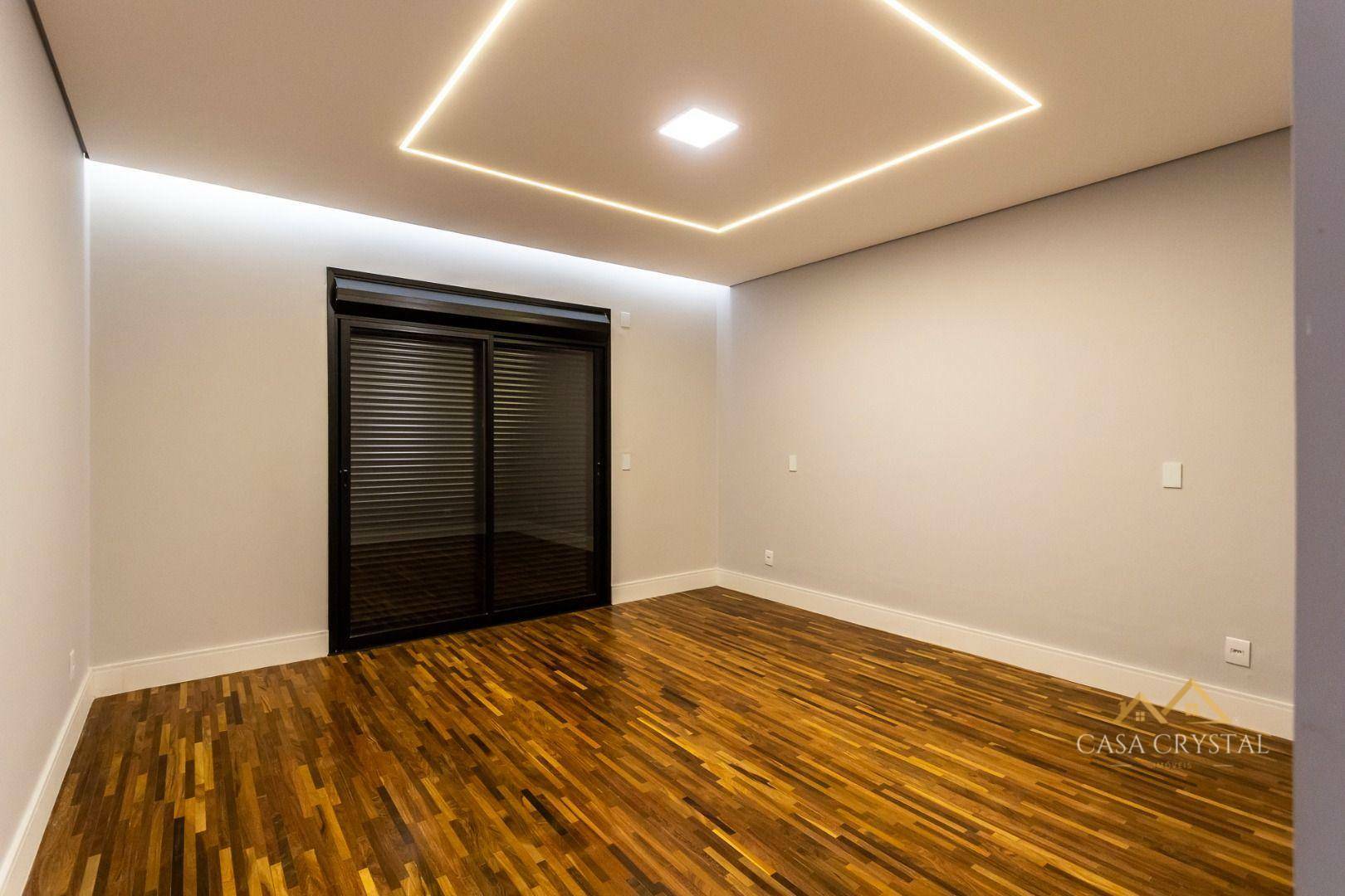 Casa de Condomínio à venda com 5 quartos, 392m² - Foto 32