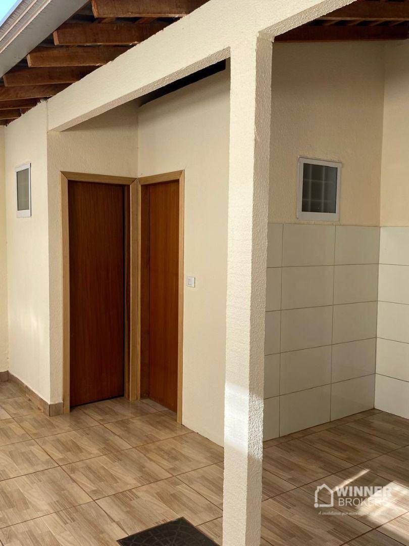 Casa à venda com 3 quartos, 105m² - Foto 15