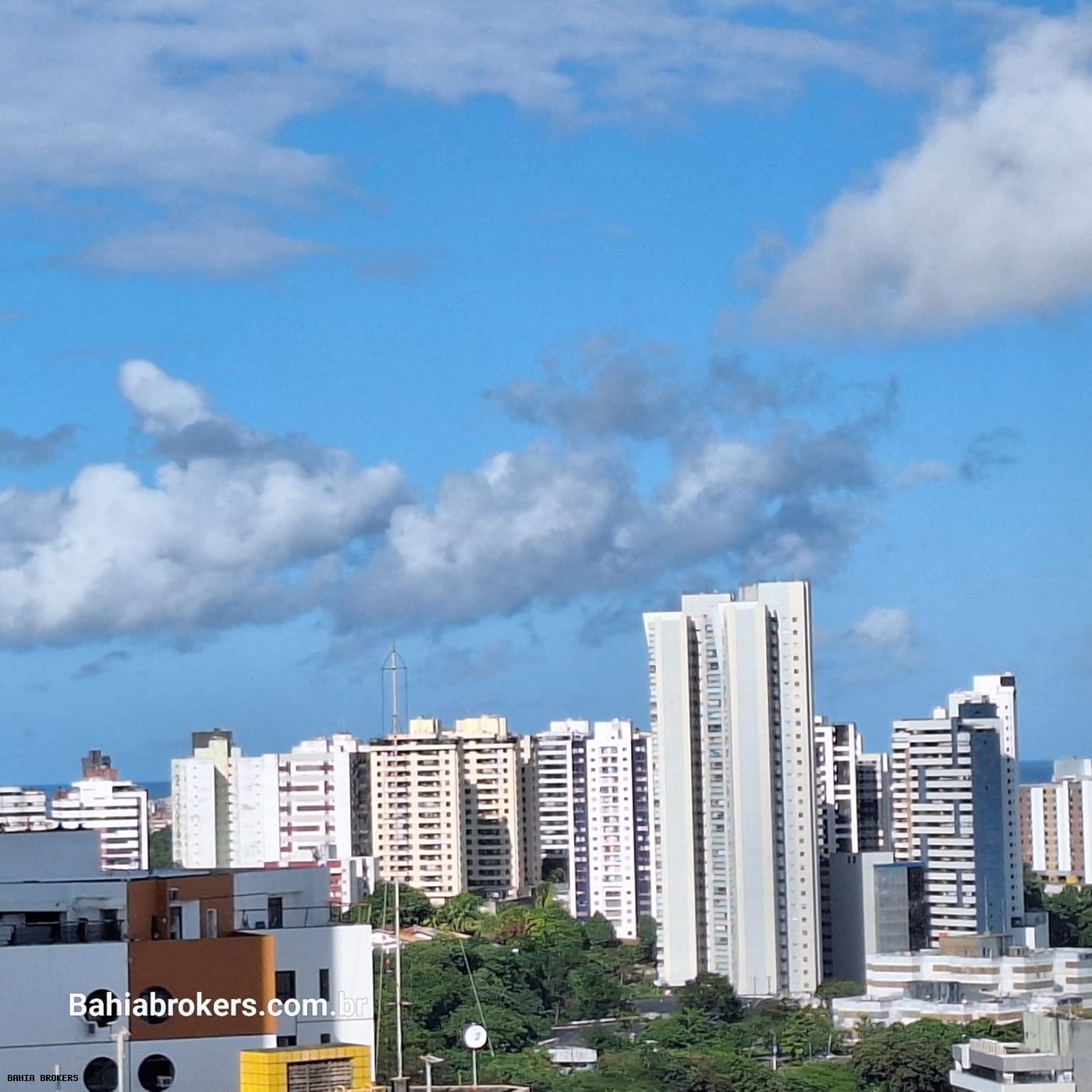 Apartamento para alugar com 1 quarto, 40m² - Foto 9