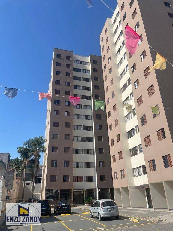 Apartamento à venda com 3 quartos, 70m² - Foto 1