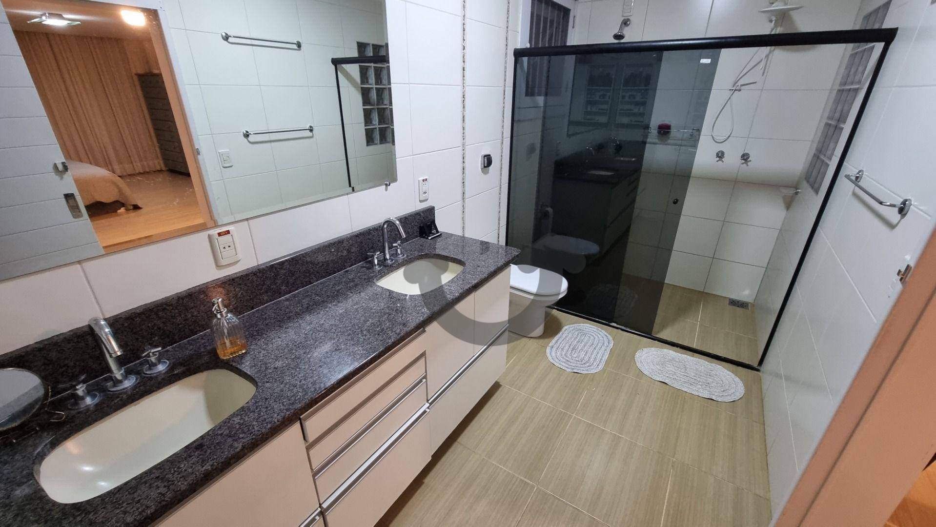 Casa à venda com 3 quartos, 438m² - Foto 22