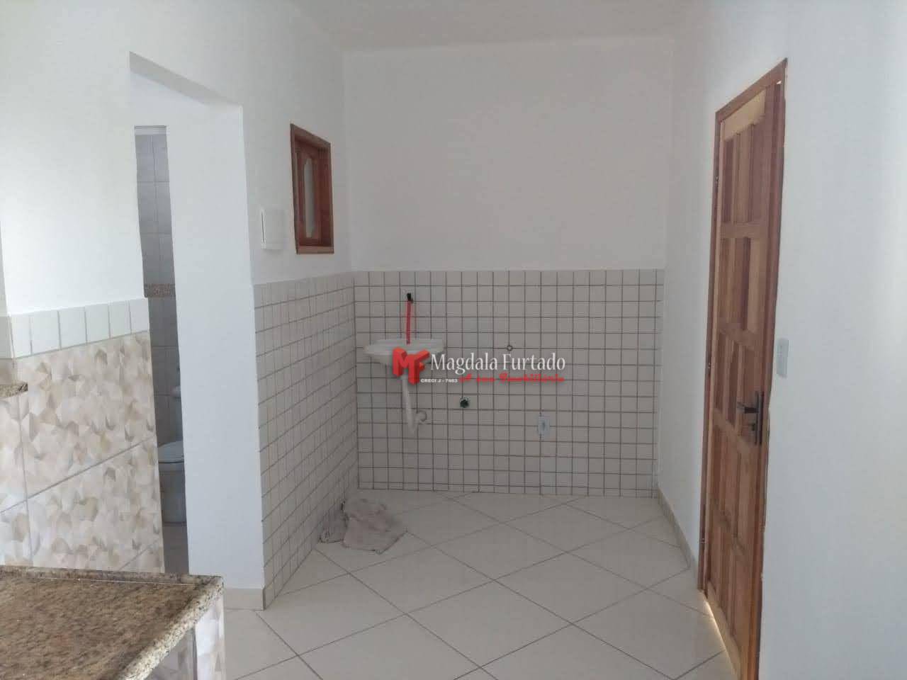 Casa à venda com 2 quartos, 60m² - Foto 10