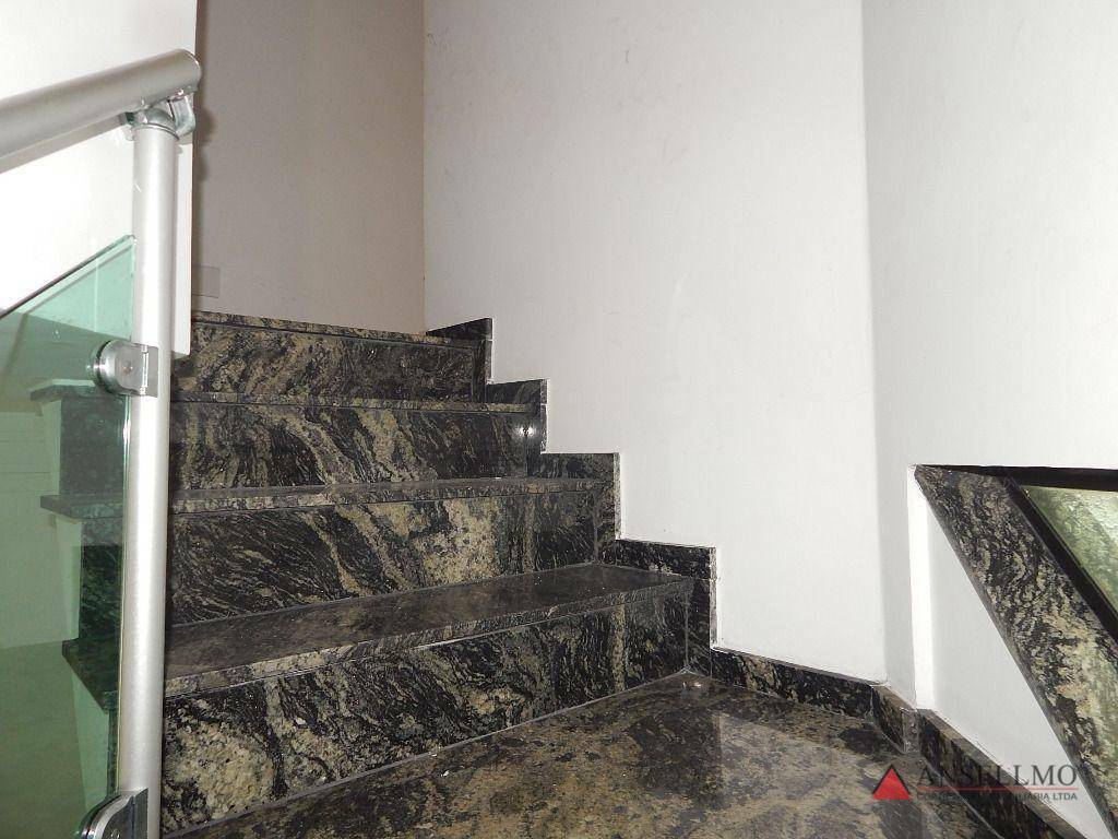 Sobrado à venda e aluguel com 3 quartos, 192m² - Foto 13