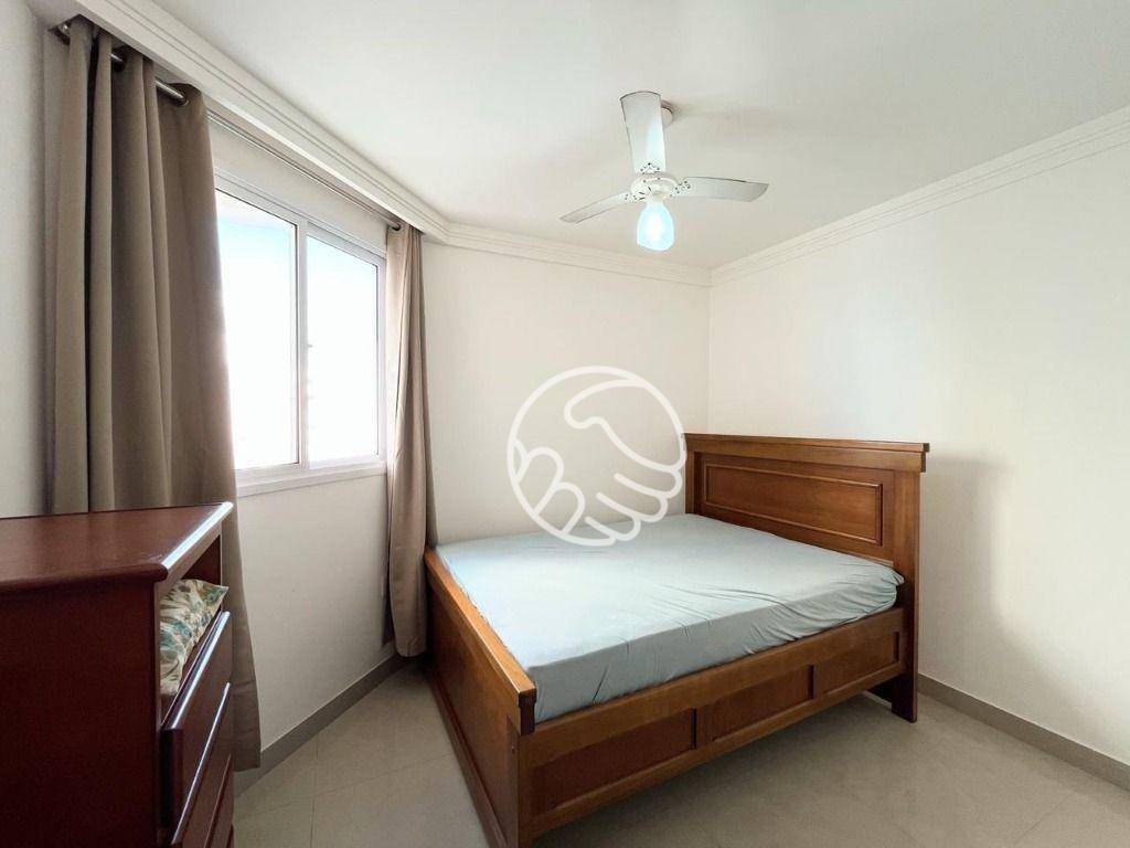 Apartamento para alugar com 3 quartos, 90m² - Foto 6