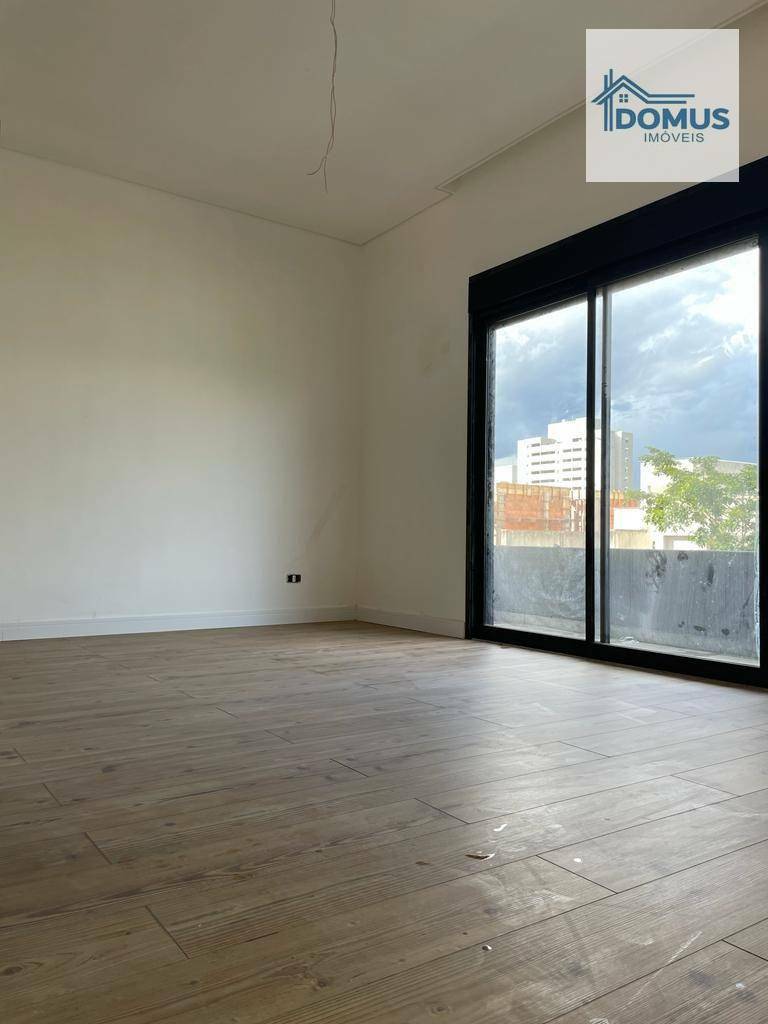 Sobrado à venda com 5 quartos, 355m² - Foto 31