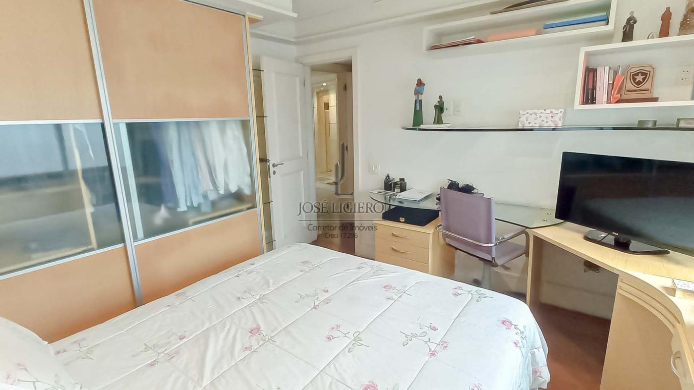 Apartamento à venda com 4 quartos, 152m² - Foto 25