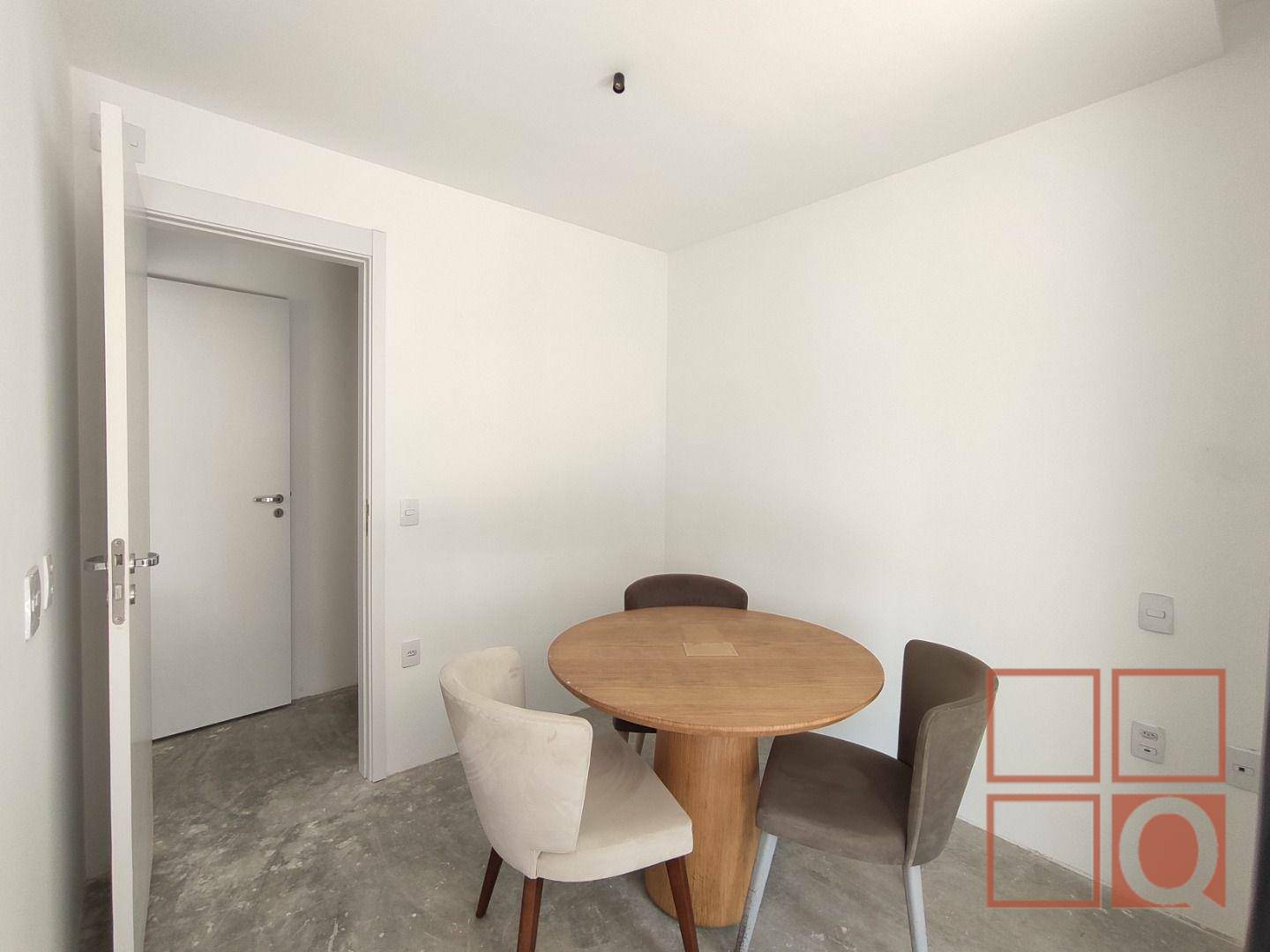 Apartamento à venda com 4 quartos, 157m² - Foto 19