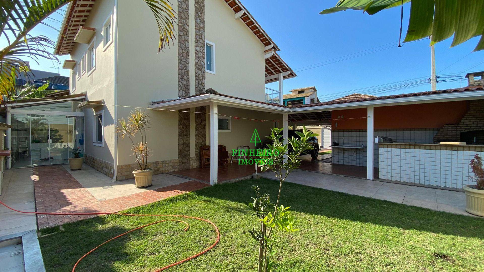 Casa à venda com 4 quartos, 300m² - Foto 3